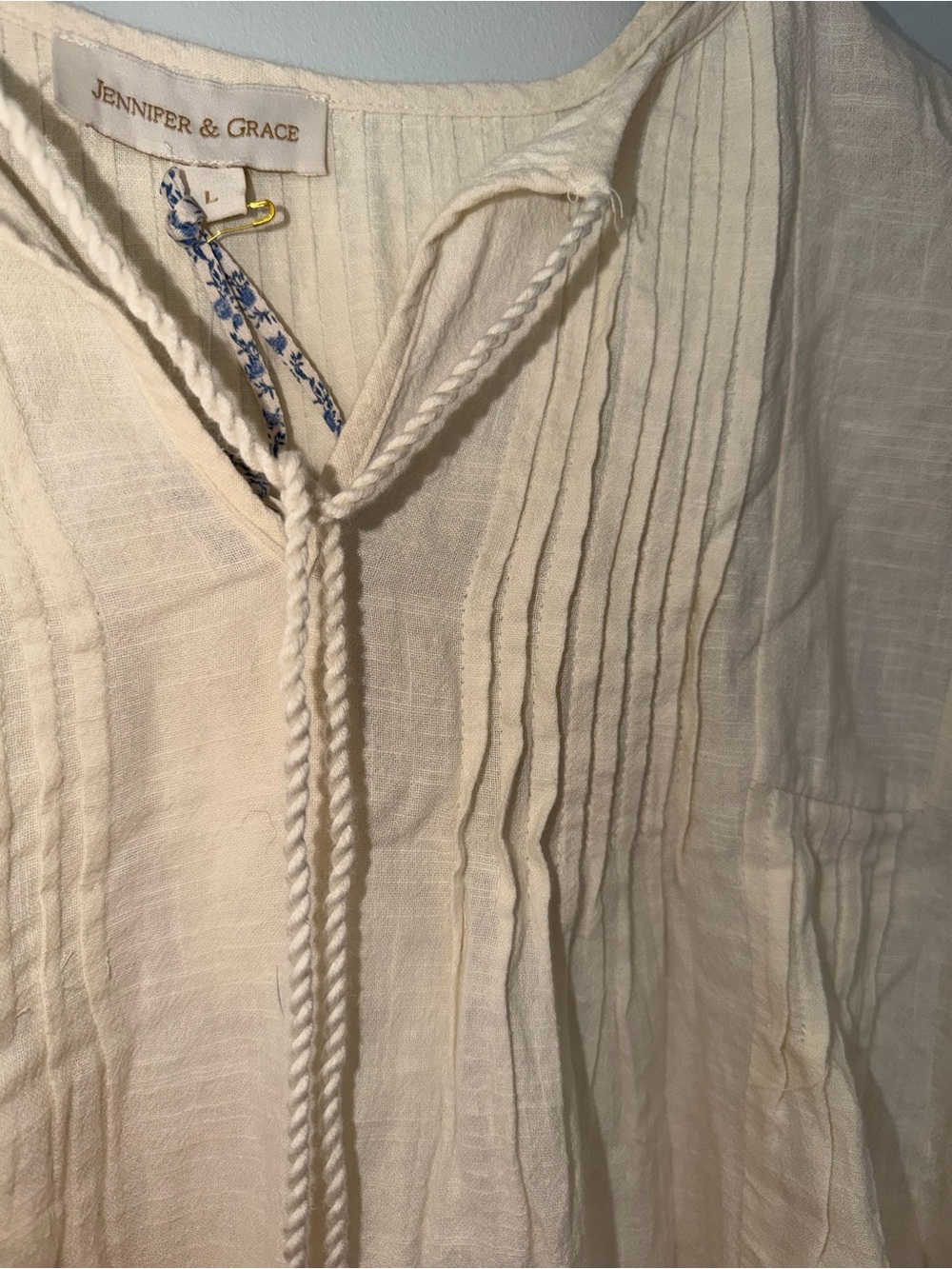 Anthropologie-Inspired Cream Eyelet Lace Pintuck Blouse NWT 🌷Jennifer & Grace - Picture 3 of 9